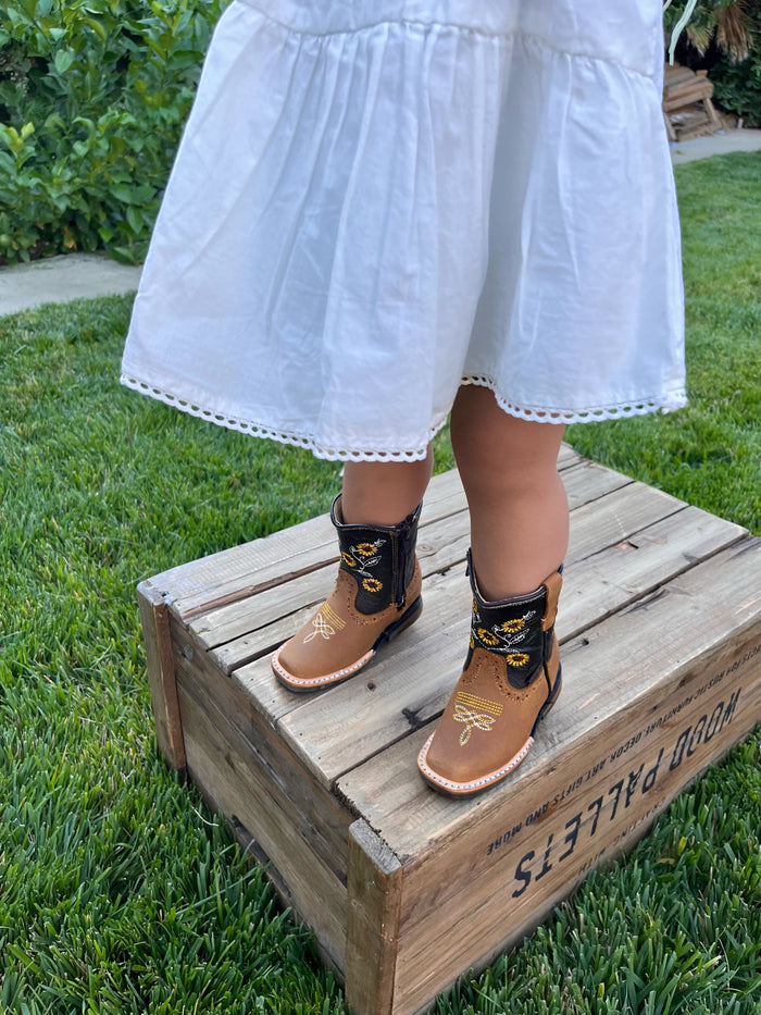 Bandoleros Girasol Infant Cowgirl Boots w/ Zipper