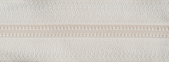YKK Nylon Open End Zip: 66cm