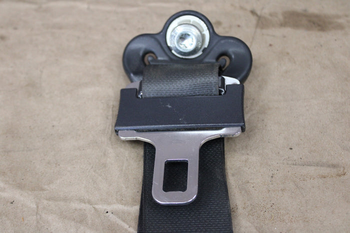05-10 Charger Challenger 300 SRT8 OEM Rear Seat Belt Retractor Set 0UX54XDVAE
