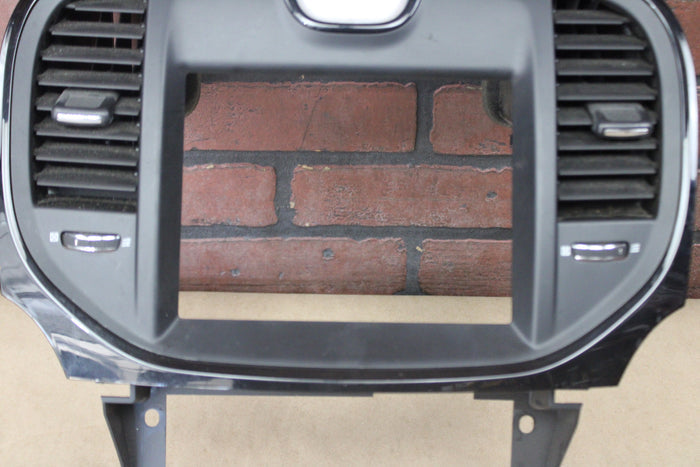 2011-2014 CHRYSLER 300 CENTER DASH RADIO AIR VENT CLOCK TRIM BEZEL OEM
