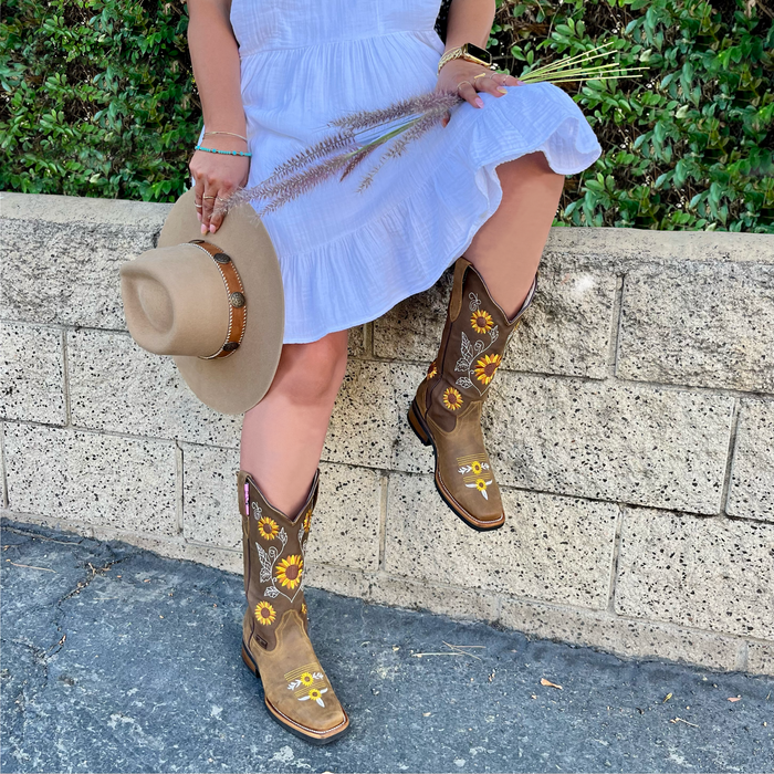 Bandoleros Girasol Narrow Square Toe Cowgirl Boots