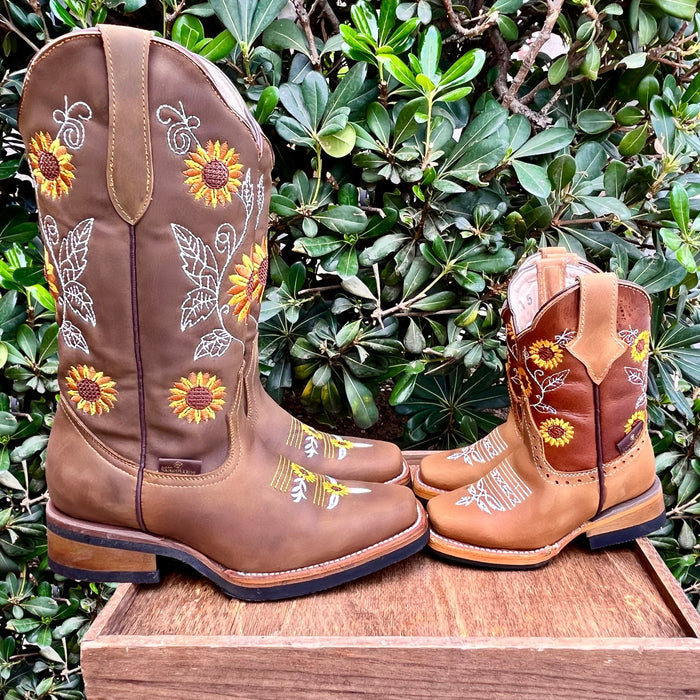 Bandoleros Girasol Narrow Square Toe Cowgirl Boots