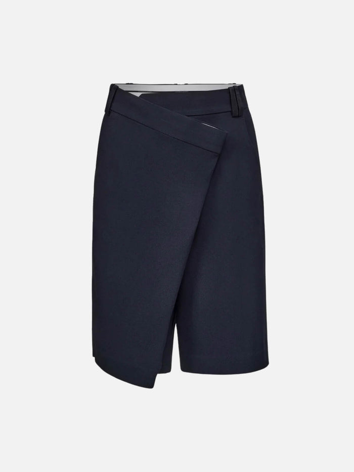 Bellatrix Short - Black