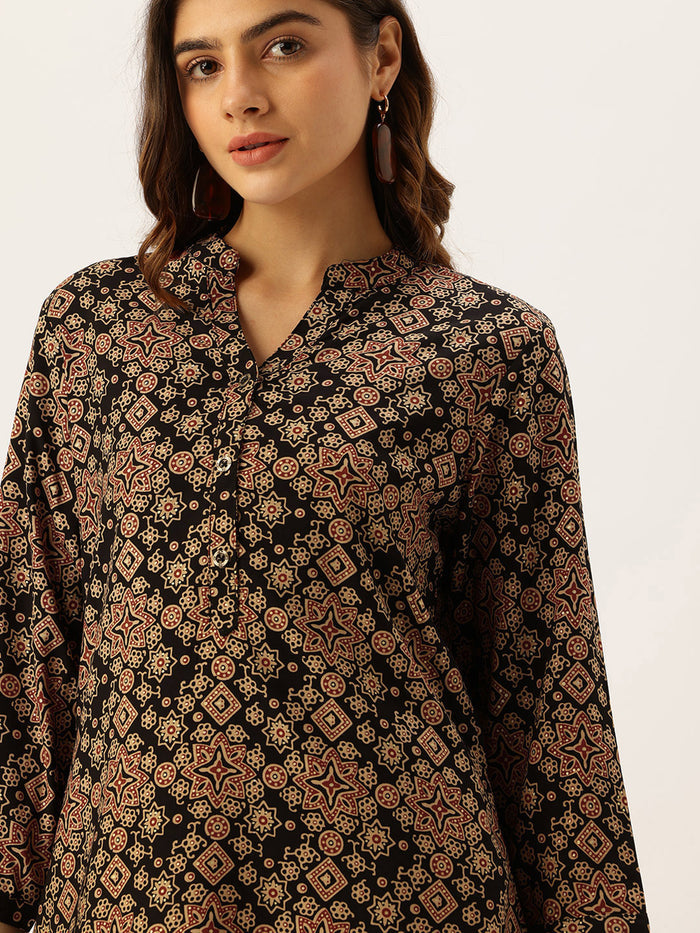 Black Geometric Collar Printed Tunic