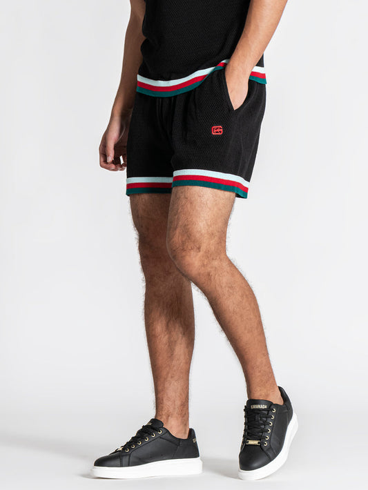 shorts / Black Look at me now Tee