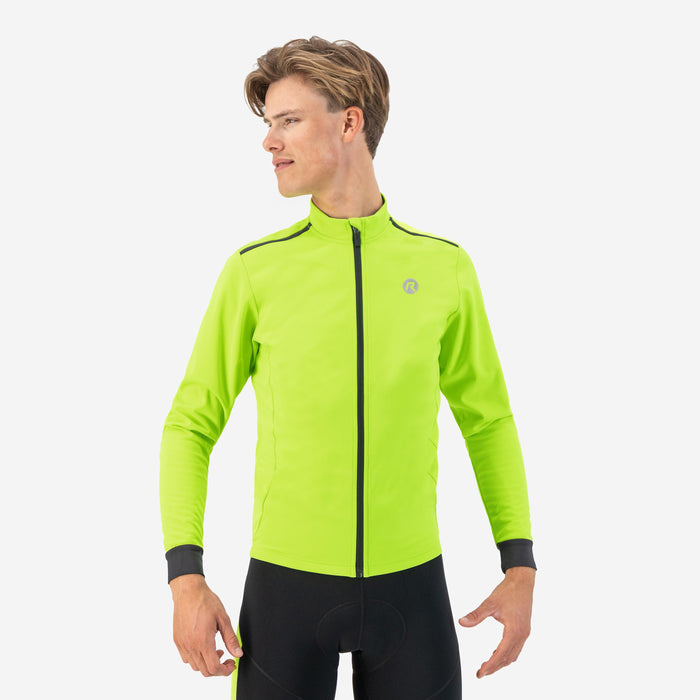 Rogelli Core fietsjack heren fluor gedragen voorkant.
