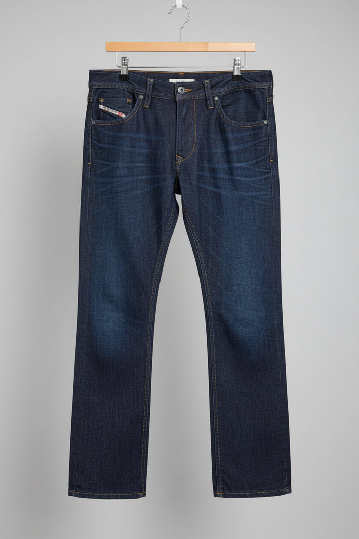 Diesel Larkee 0806W Regular Straight Mens Jeans USED EXCELLENT CONDITION SIZE 33W