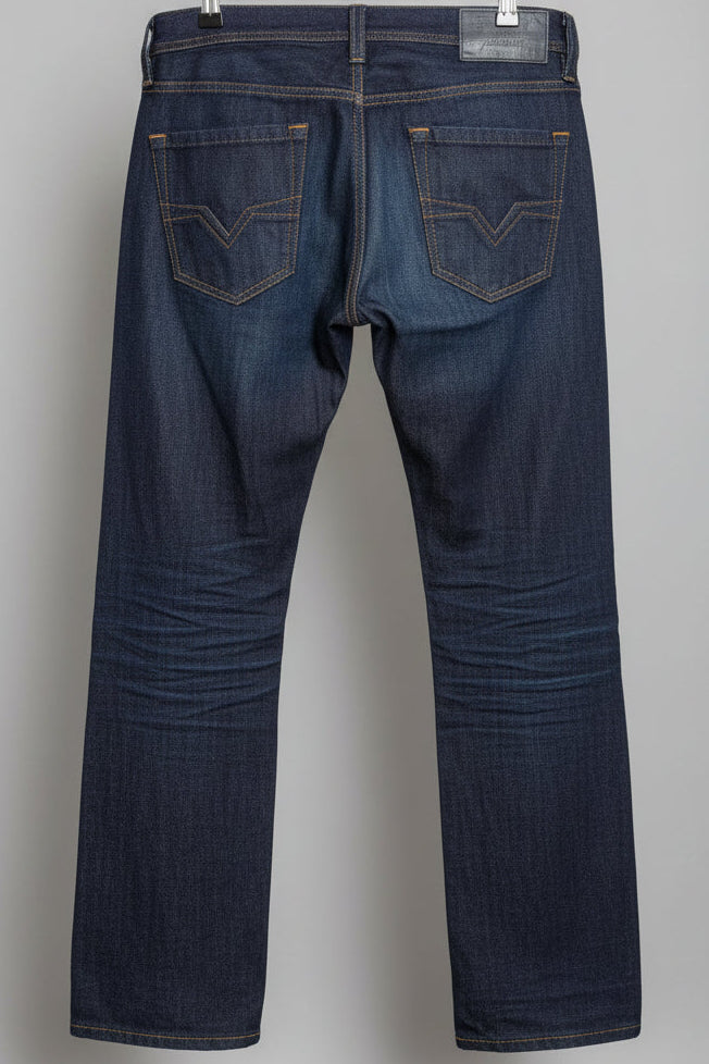 Diesel Larkee 0806W Regular Straight Mens Jeans USED EXCELLENT CONDITION SIZE 33W