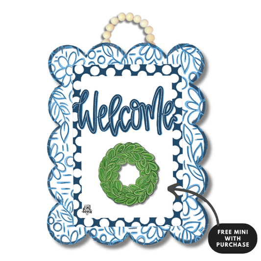 Door Hanger Scallop Blue & White - room for Mini