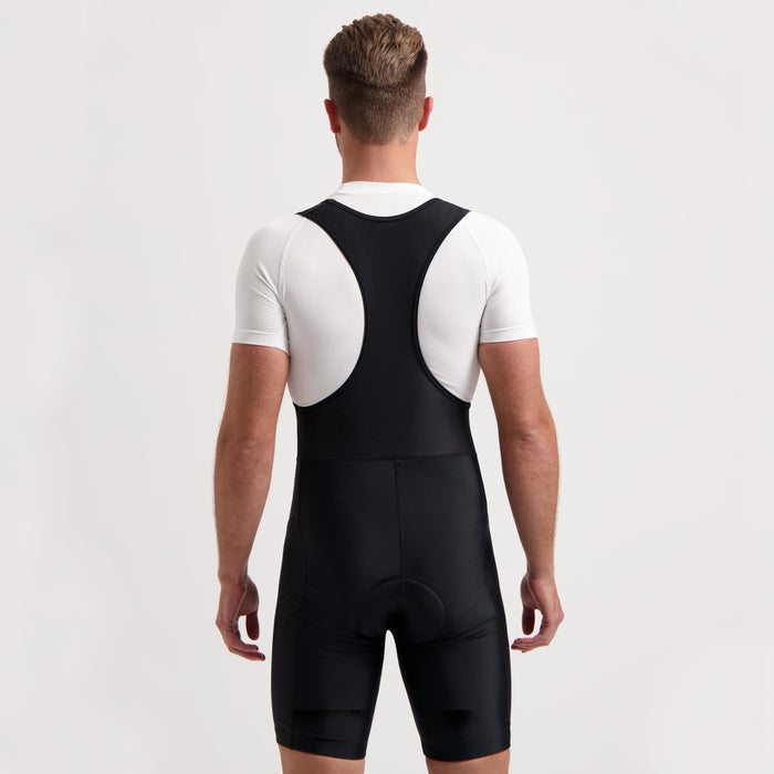 Rogelli Econ korte fietsbroek heren zwart gedragen achterkant.