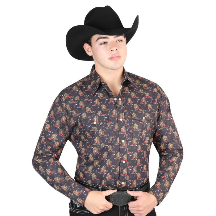 Model wearing El General men’s black Southwestern print long sleeve Western shirt