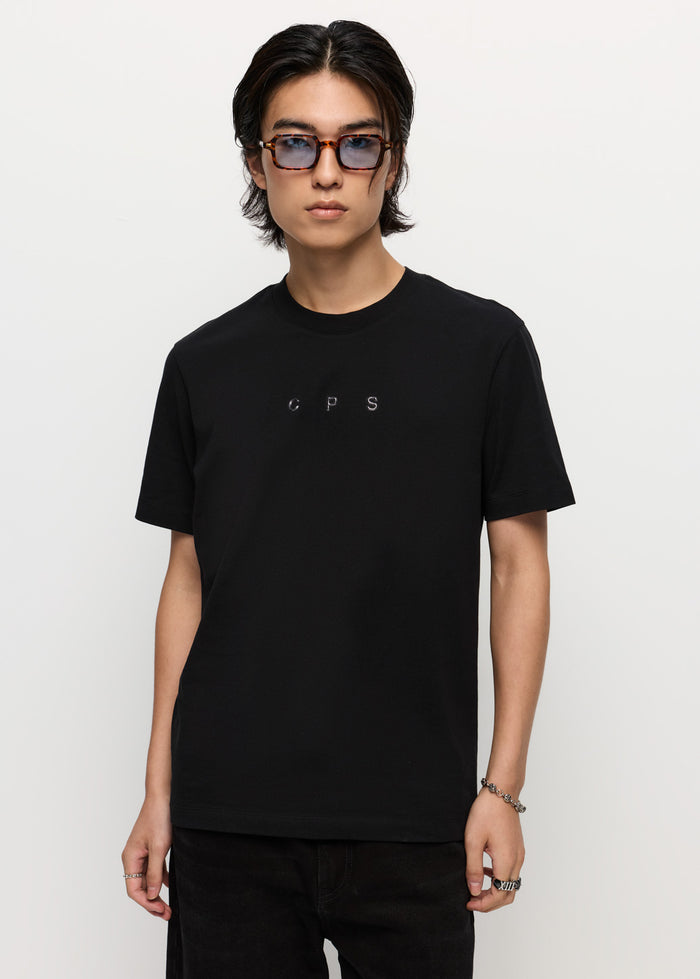 EMBOSSED LOGO REGULAR TEE