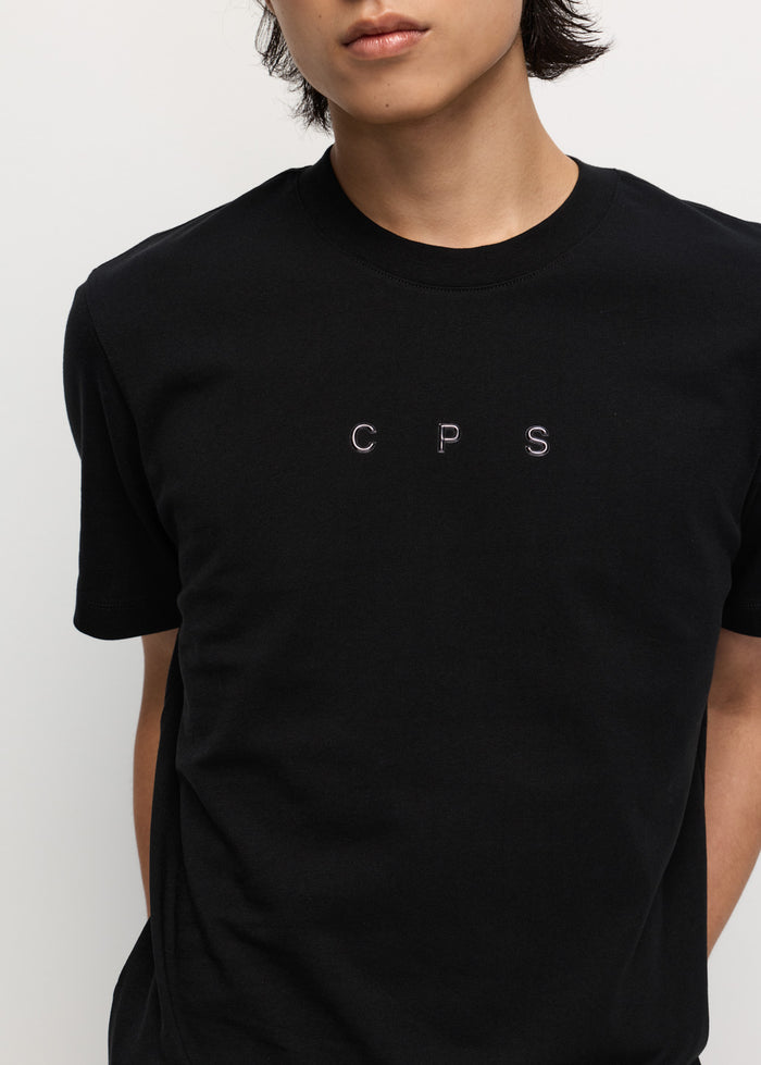 EMBOSSED LOGO REGULAR TEE
