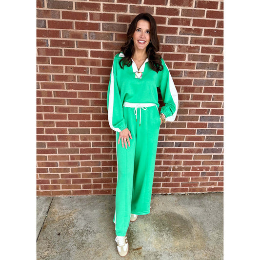 ENTRO -  Contrast accent, Top & Pants Set 8985 / 8984 - Kelly Green