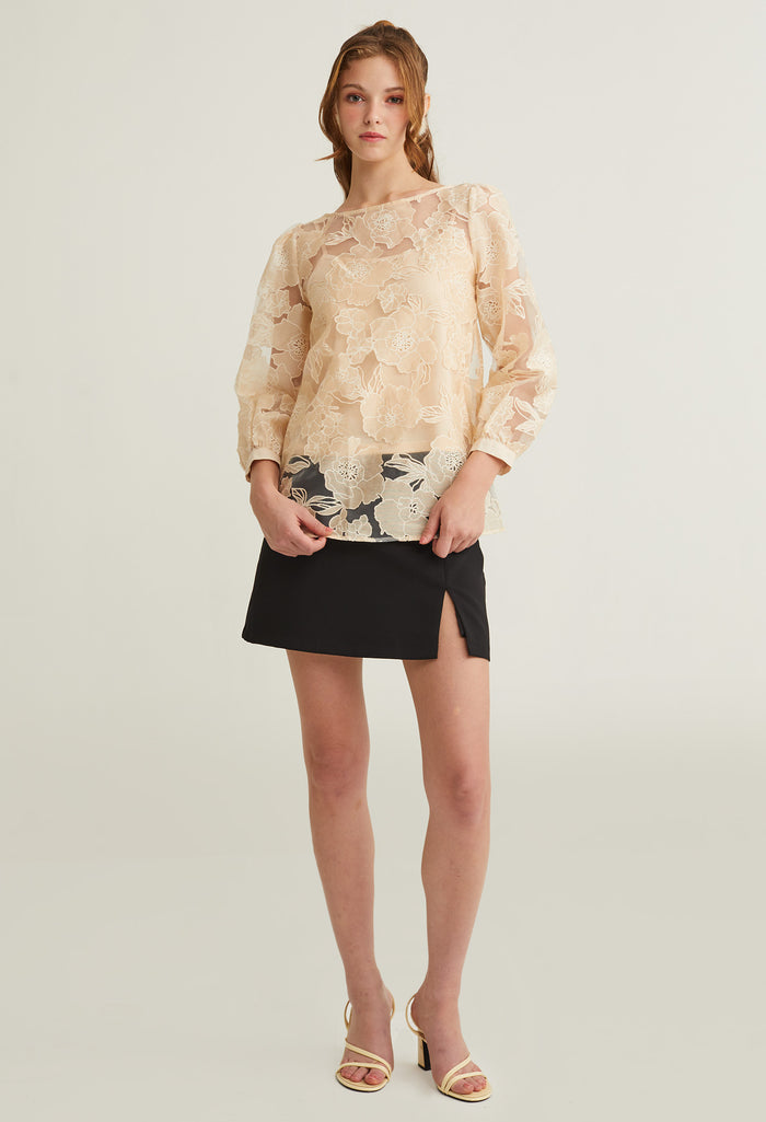 Floral Contrast Embossed Blouse