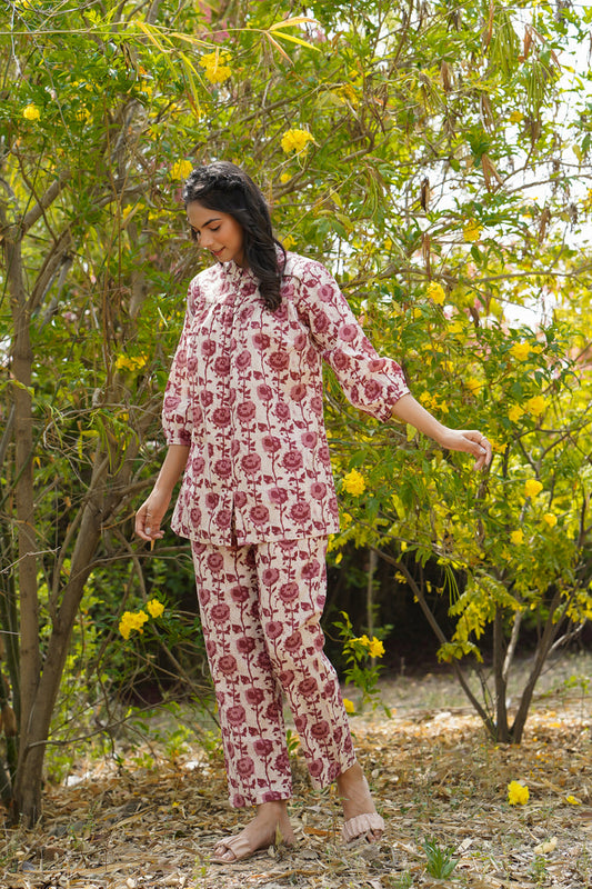 Floral Twines on off white Cotton Loungewear Top Set