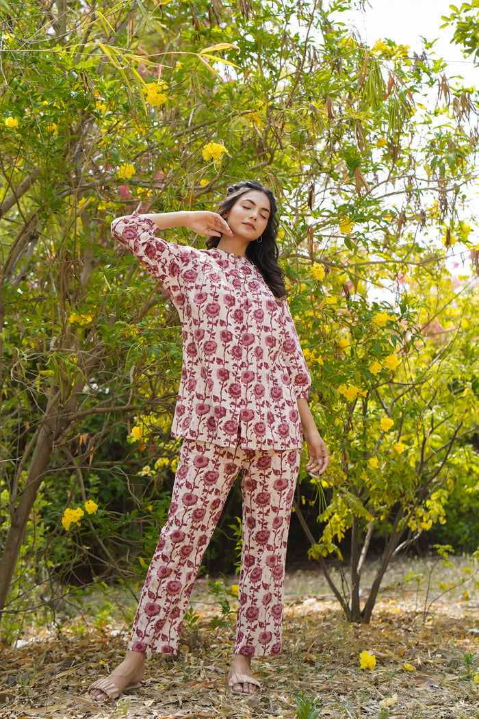 Floral Twines on off white Cotton Loungewear Top Set
