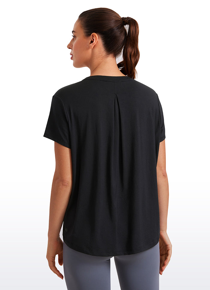 CRZ YOGA Women's Yoga Loose Fit Flowy Short Sleeves Crew Neck Black