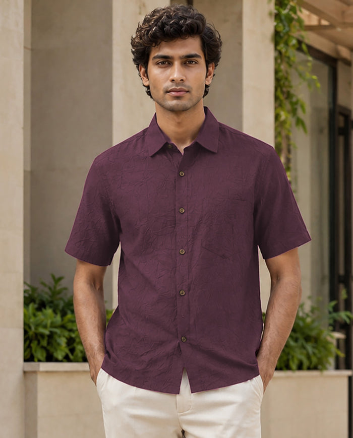 Half-Sleeve Crush Viscose Shirt in Wine