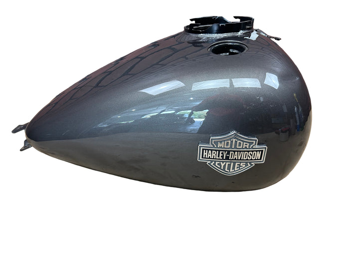 Harley Davidson OEM 2023 FLHXS Fuel Tank 61000690 Gray Haze