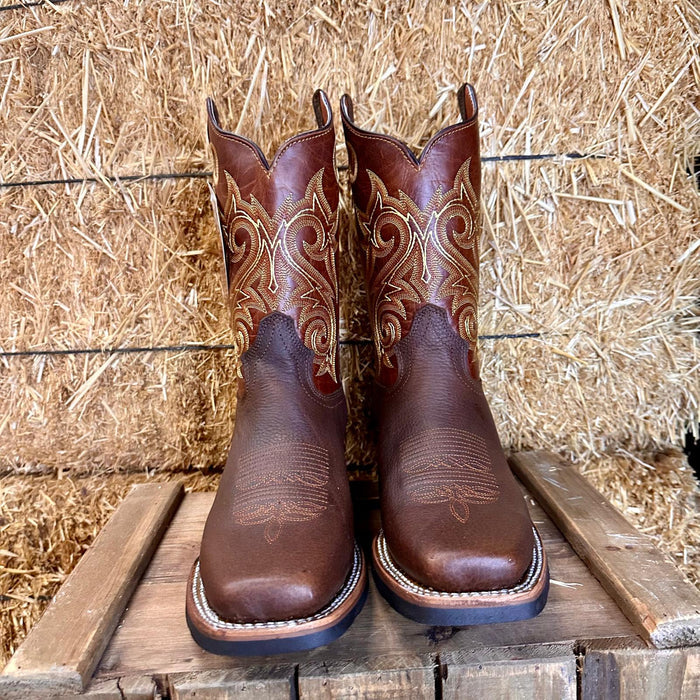 "Hector" Artillero Traditional Rodeo Toe Cowboy Boot- Brown