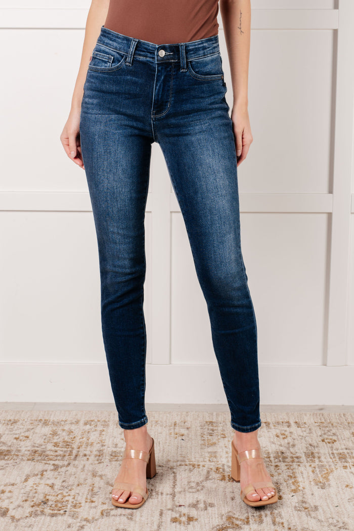 Judy Blue Mid Rise Dark Wash Brushed Thermal Skinny Jeans