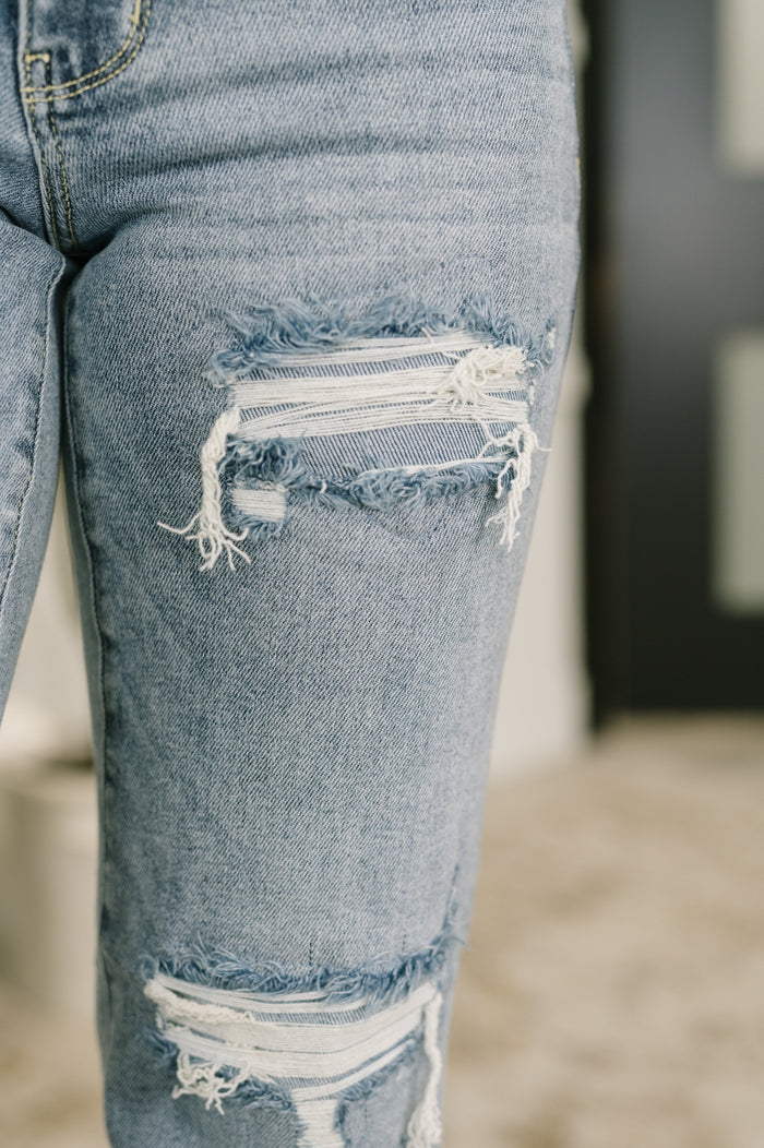 Judy Blue Mid Rise Patch Distressed 90's Straight Leg Raw Hem Jeans