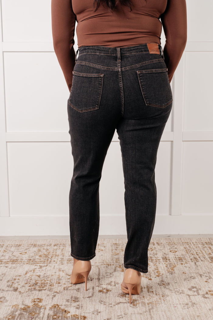 Judy Blue Tummy Control Mid Rise Slim Jeans Black