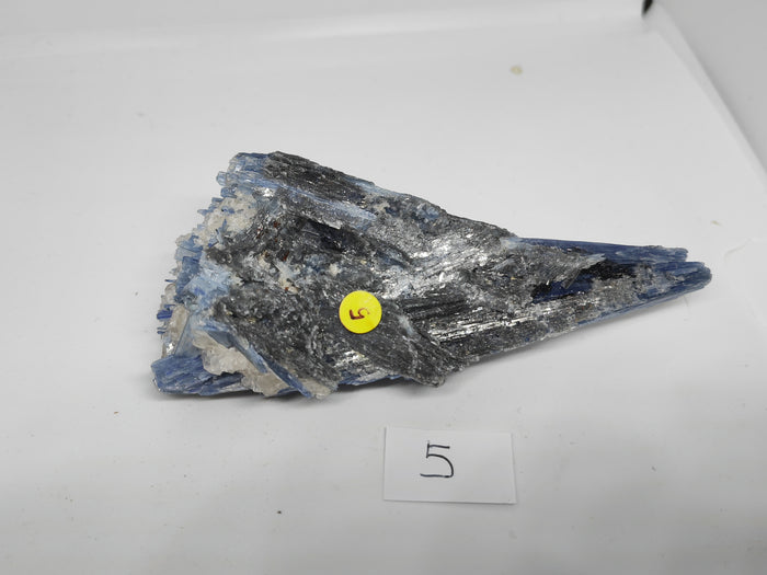 Kyanite 5 (146gm)