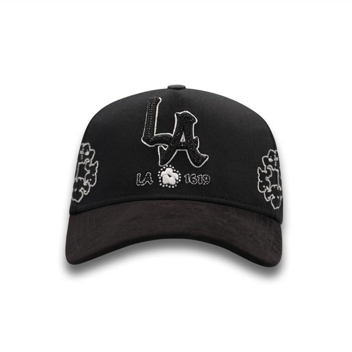 LA NUVES Cap – bold LA embroidered logo on structured crown