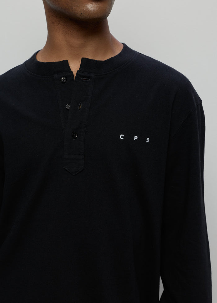 LOGO EMBROIDERED HENLEY TEE