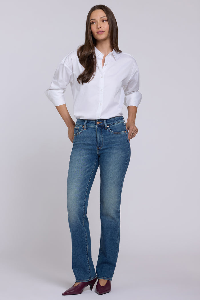 Marilyn Straight Jeans In Petite - Bluebells