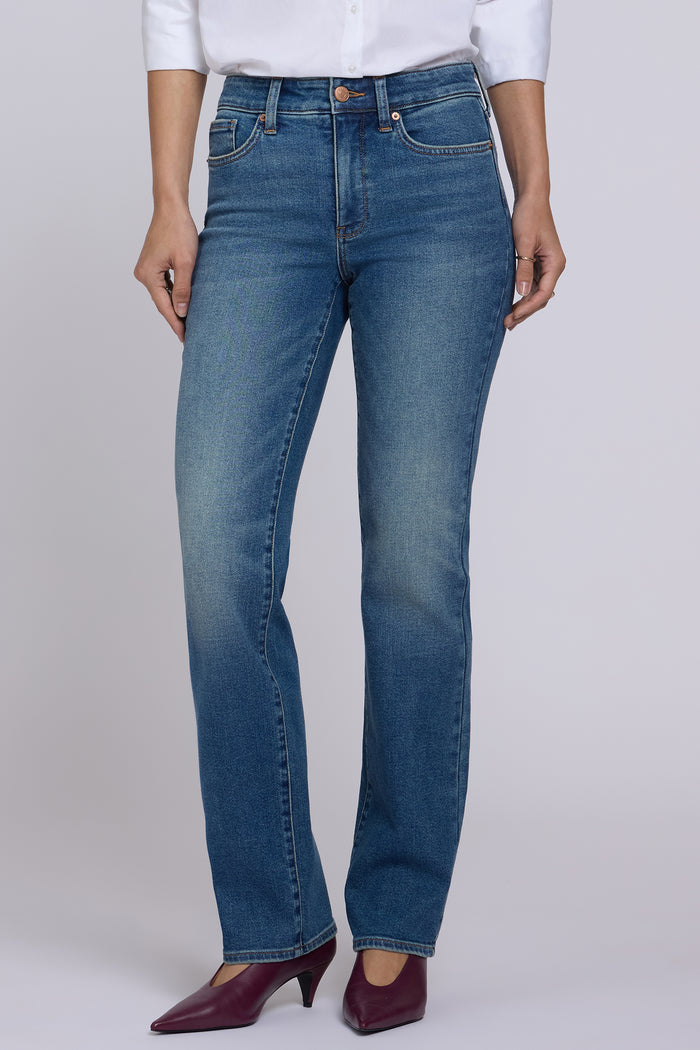 Marilyn Straight Jeans In Petite - Bluebells