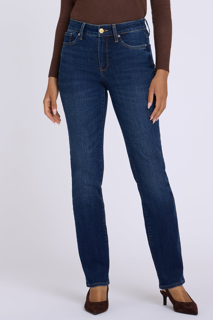 Marilyn Straight Jeans In Petite - Skylark