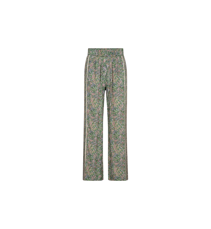 Packshot / Turf Green / Front