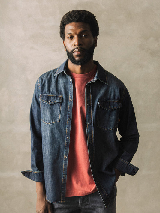 Modelshot / Dark Blue Denim / Detail