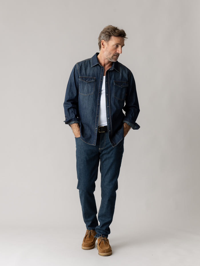 Modelshot / Dark Blue Denim / Detail