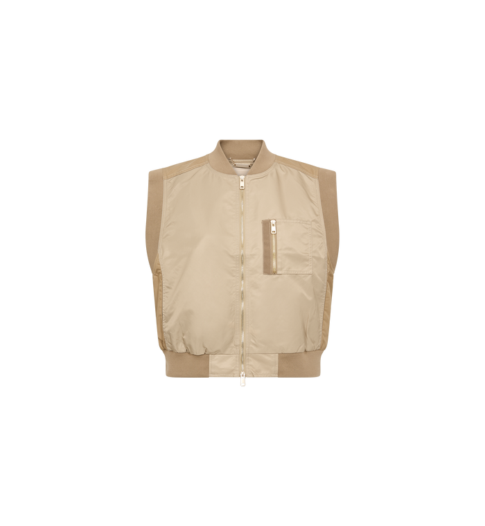 Packshot / Twill / Front