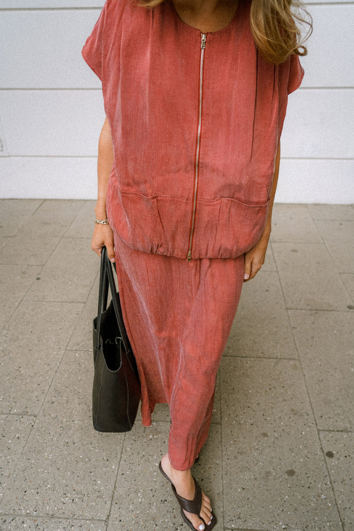 Modelshot / Cowhide / Detail
