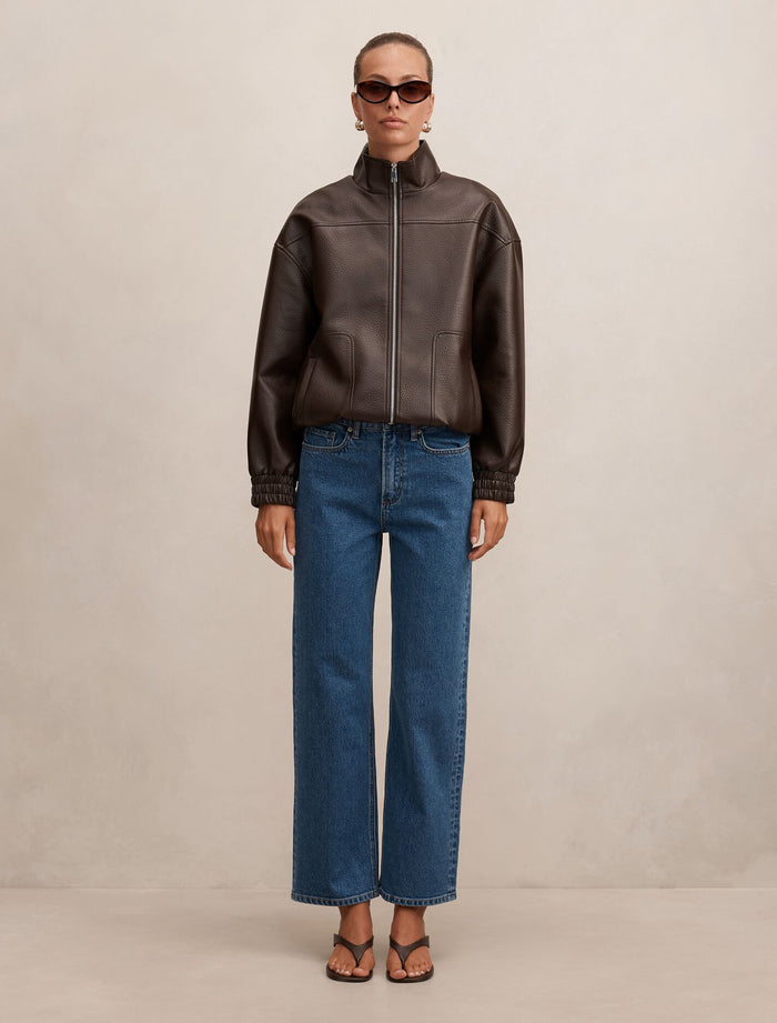 Nicki Mid-Rise Straight Jeans Forever New