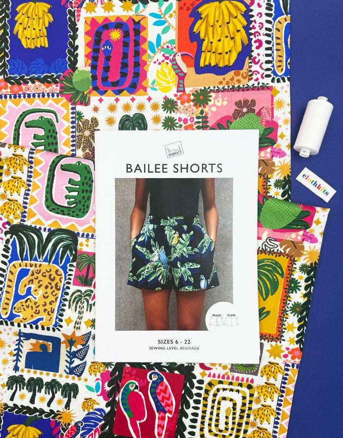 Paradise Patchwork Cotton Sateen Bailee Shorts Dressmaking Kit, Tessuti