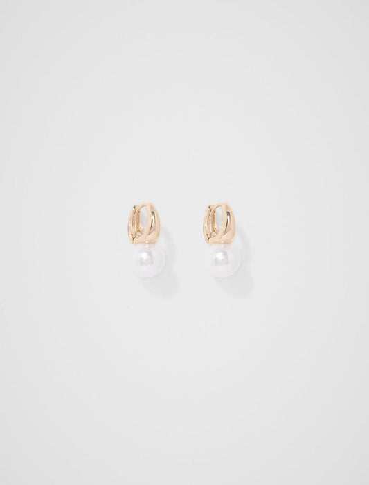 Patricia Pearl Small Drop Earrings 0 Pearl Gold Forever New