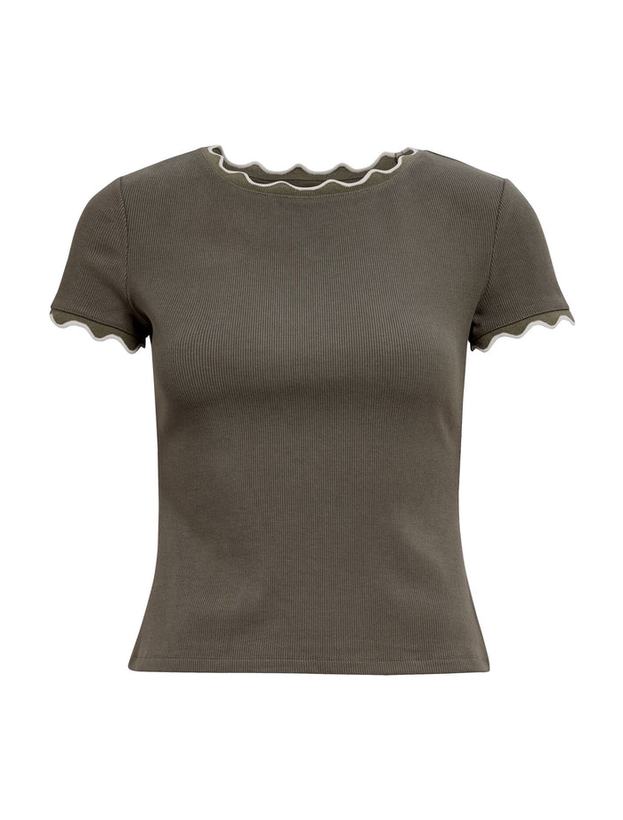 Rebecca Scallop Trim T-Shirt Forever New