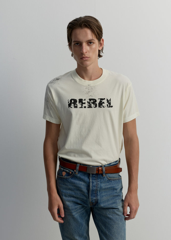 REBEL GRAPHIC TEE