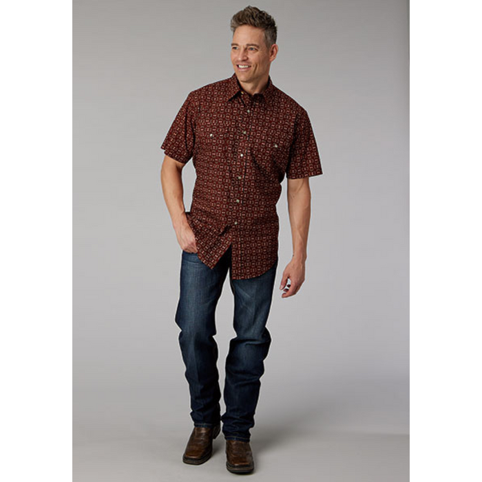 Roper Men's Red Arrow Print Short Sleeve Snap Shirt