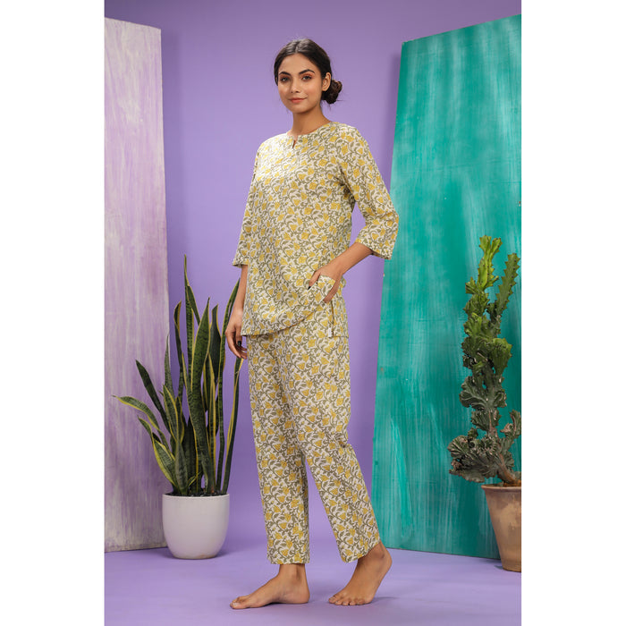 Sunflower on Yellow Loungewear JISORA