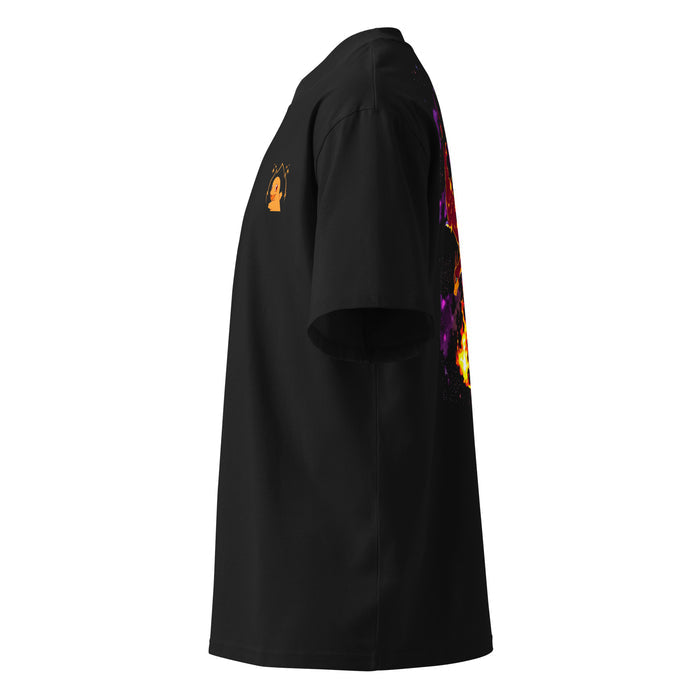 T-shirt col montant oversize Noir profil gauche - petit personnage de feu à la poitrine et dragon de feu au dos