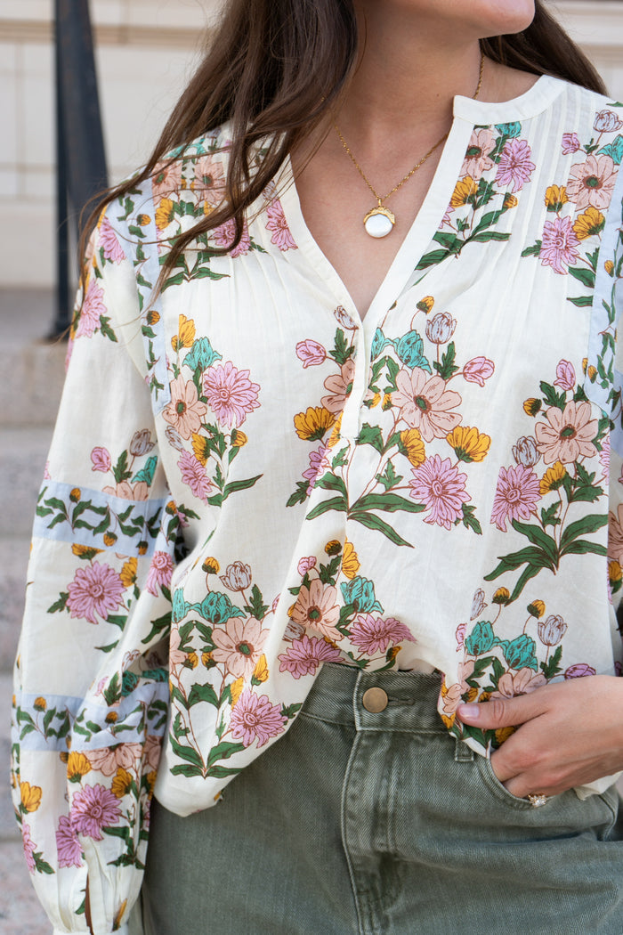Valley Spring Top | LP Powder Blue