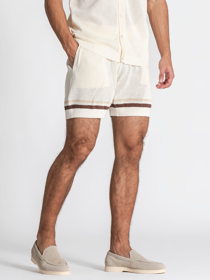 shorts / Grey Soft Court Sneakers