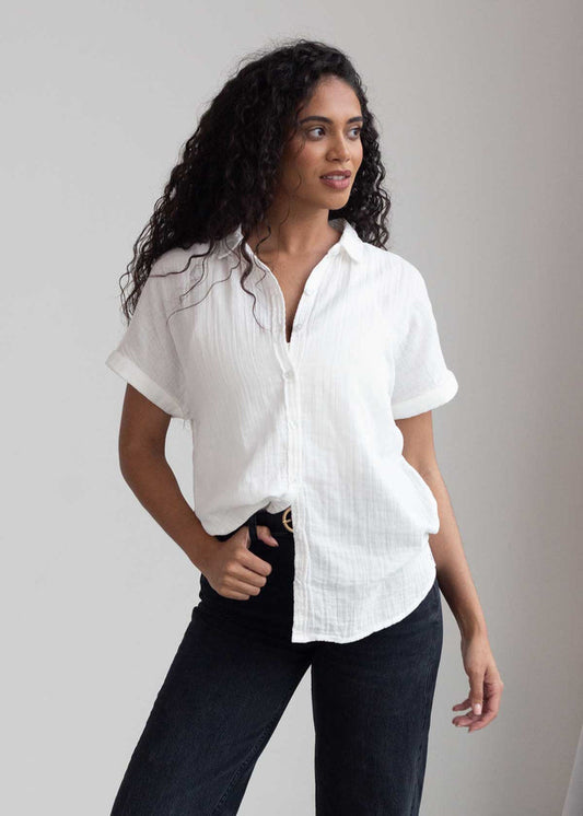 Women's Weekend Button-Up